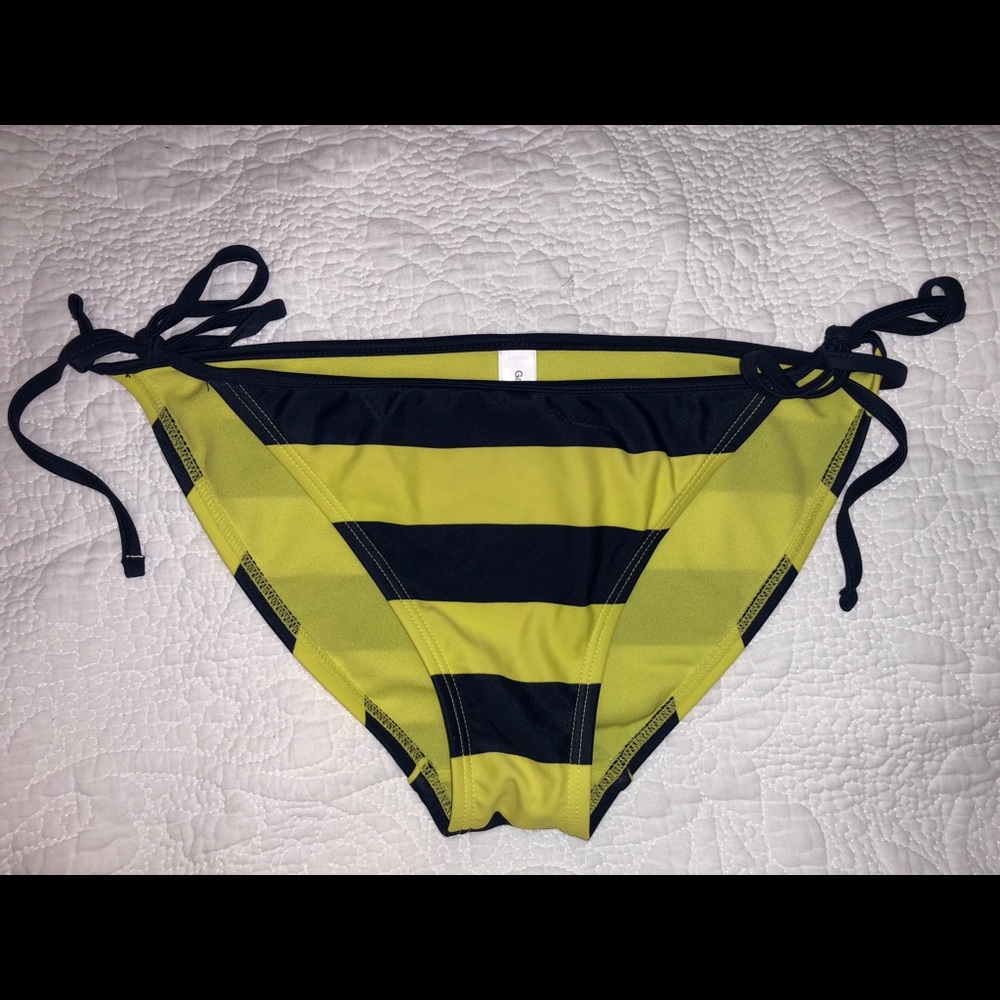 Gap Body Bathing Suit Bottoms!